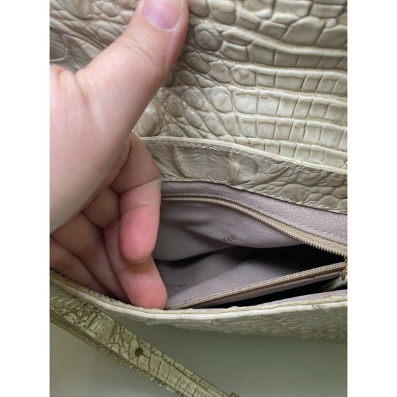 Brahmin Carina CHAMPAGNE Melbourne Small Shoulder Bag Clutch Genuine Leather EUC - Picture 10 of 16